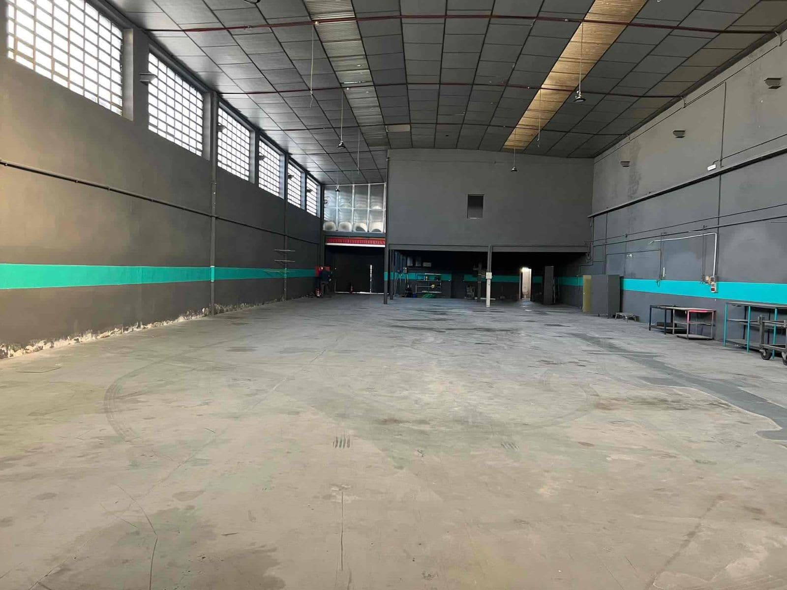 Nave industrial en San Fernando de Henares