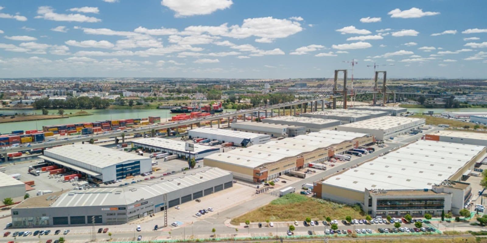 Nave logística en Sevilla